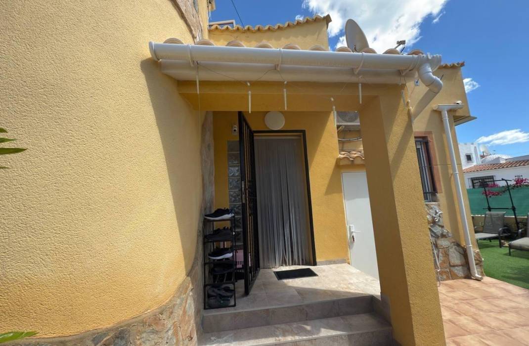 Revente - Terraced house - Orihuela Costa - Los Almendros-La Florida
