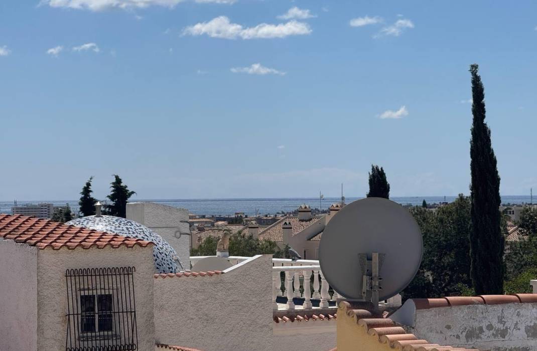 Revente - Terraced house - Orihuela Costa - Los Almendros-La Florida