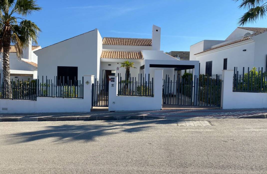 Revente - villa individuelle - Algorfa - La finca golf