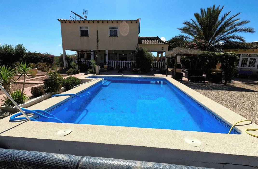 Revente - villa individuelle - Redovan