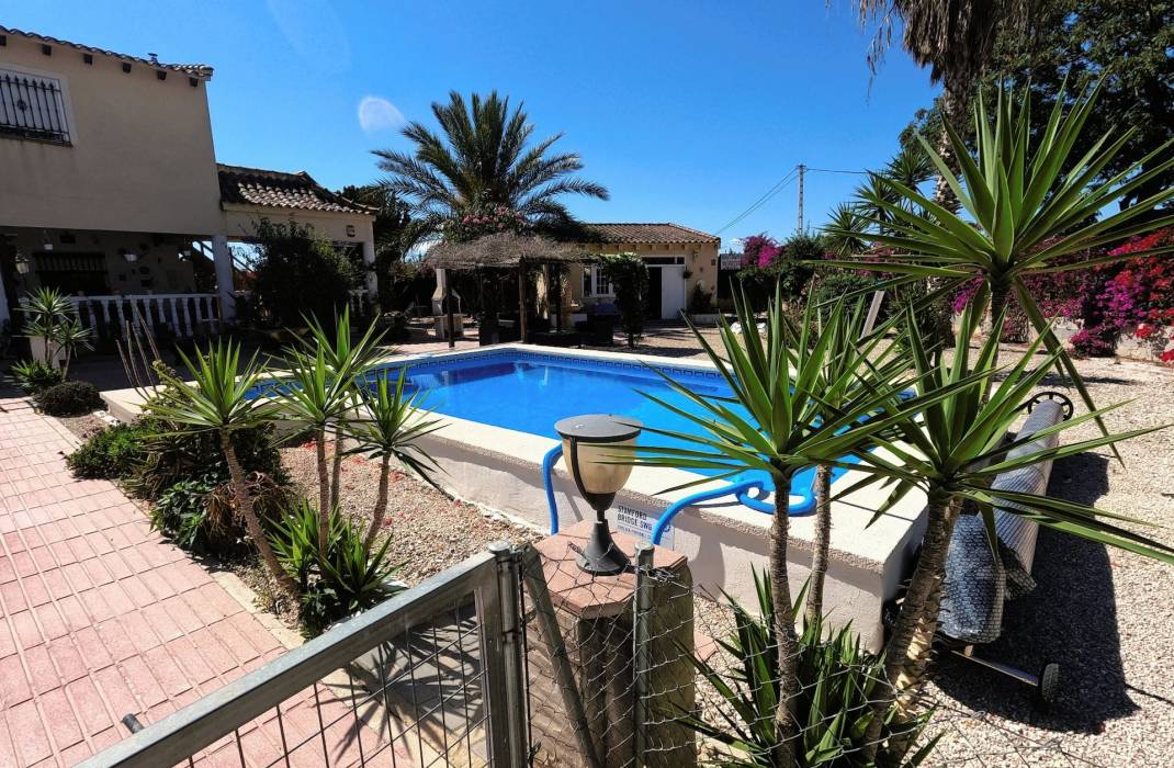 Revente - villa individuelle - Redovan