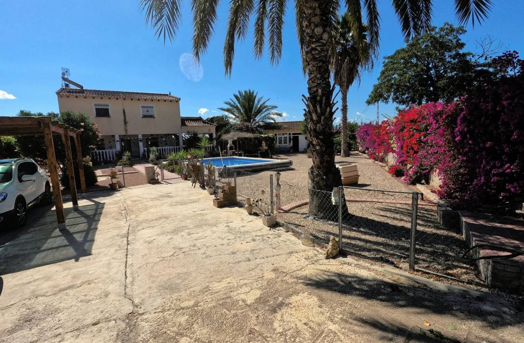 Revente - villa individuelle - Redovan