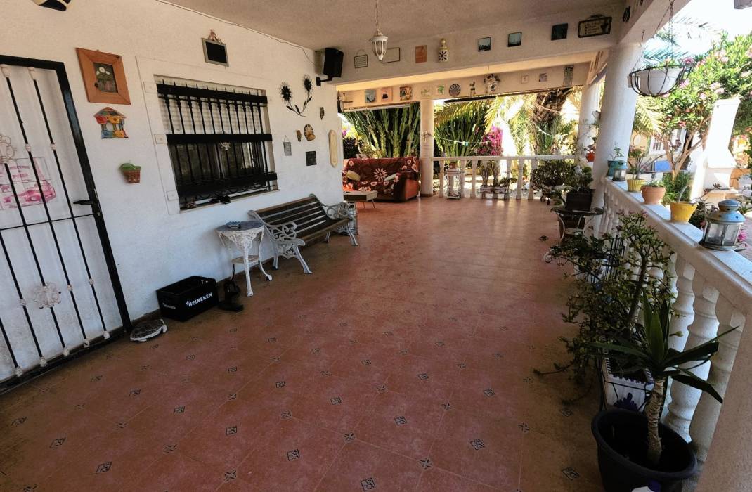 Revente - villa individuelle - Redovan