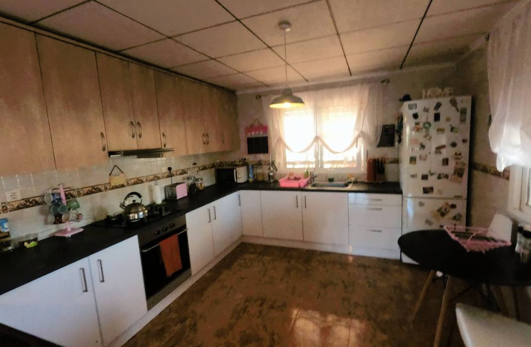 Revente - villa individuelle - Redovan