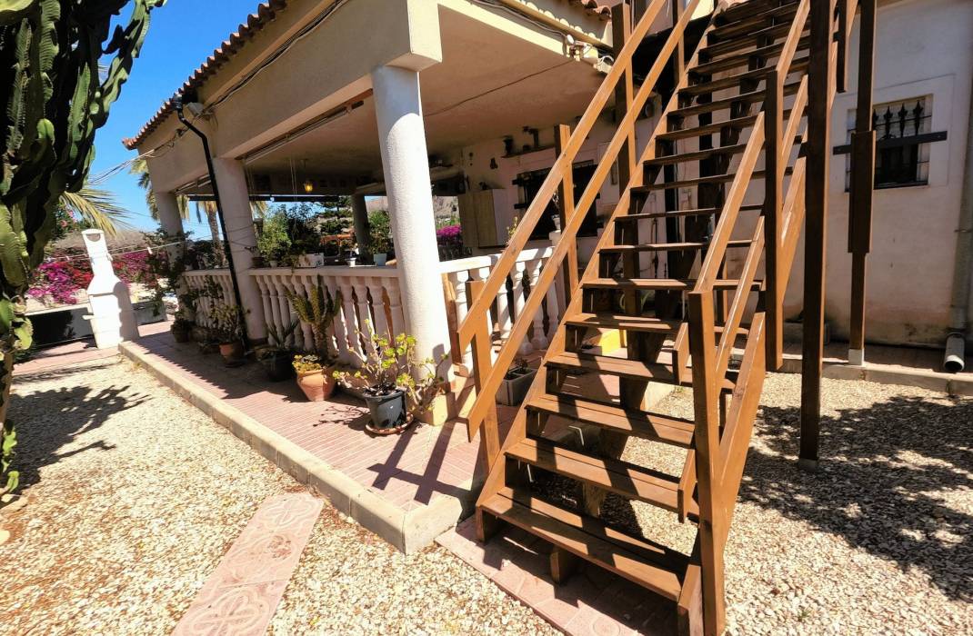 Revente - villa individuelle - Redovan