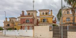 Revente - Villa - Los Montesinos - Los Montesinos - Urb. La Herrada