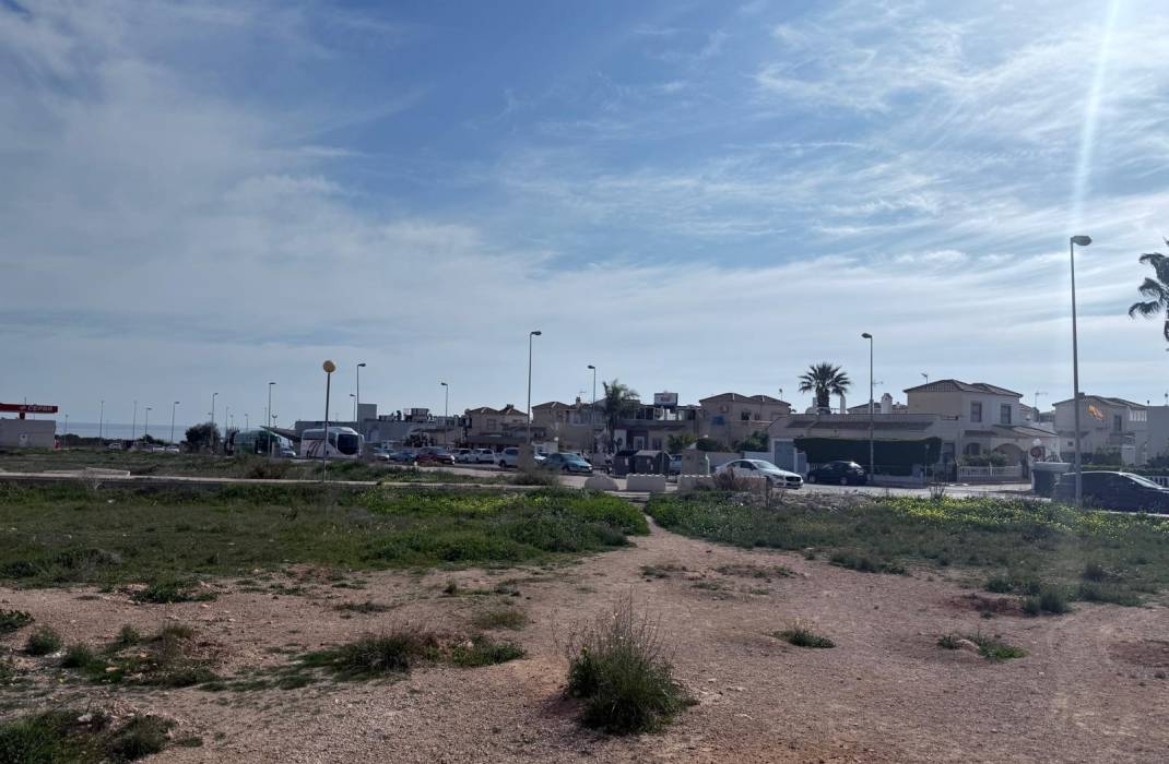 Revente - Villa - Orihuela Costa - Punta Prima