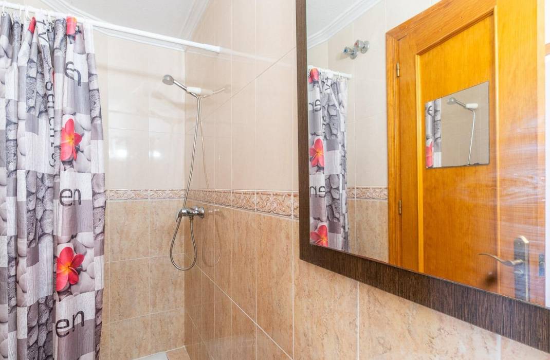 Revente - Villa - Orihuela Costa
