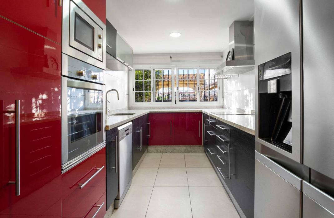 Revente - Villa - Orihuela Costa