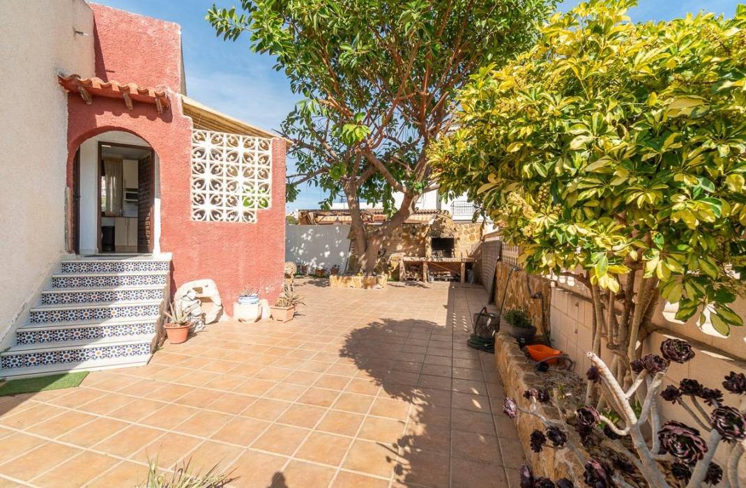 Revente - Villa - Orihuela Costa