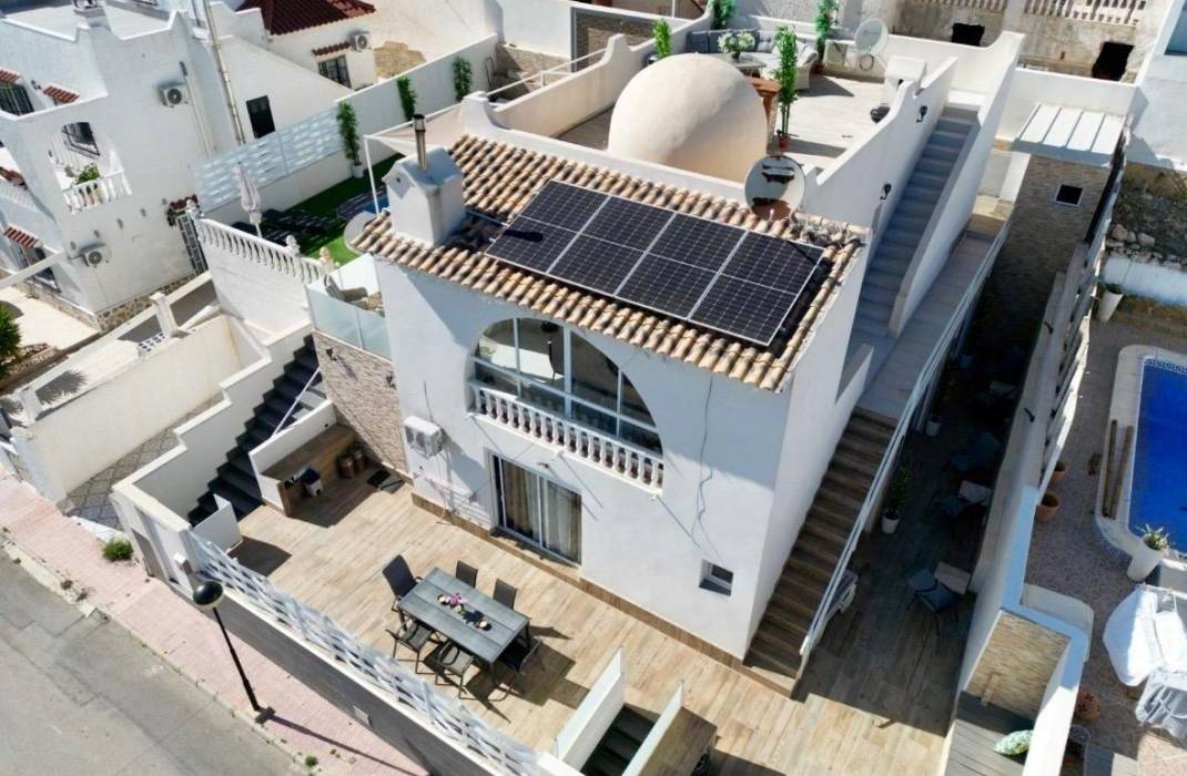 Revente - Villa - Orihuela Costa