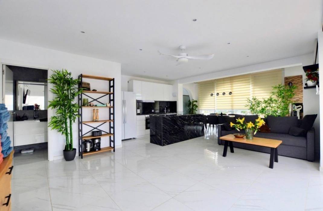 Revente - Villa - Orihuela Costa