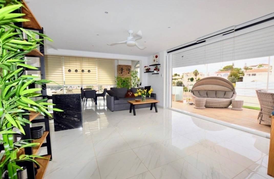 Revente - Villa - Orihuela Costa