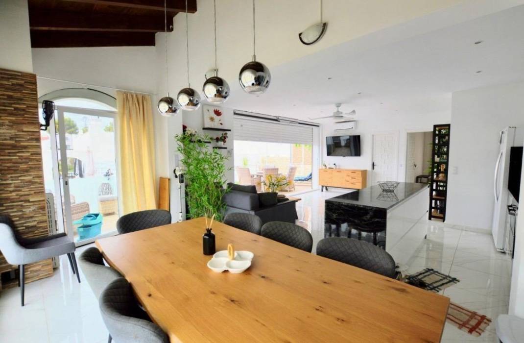 Revente - Villa - Orihuela Costa