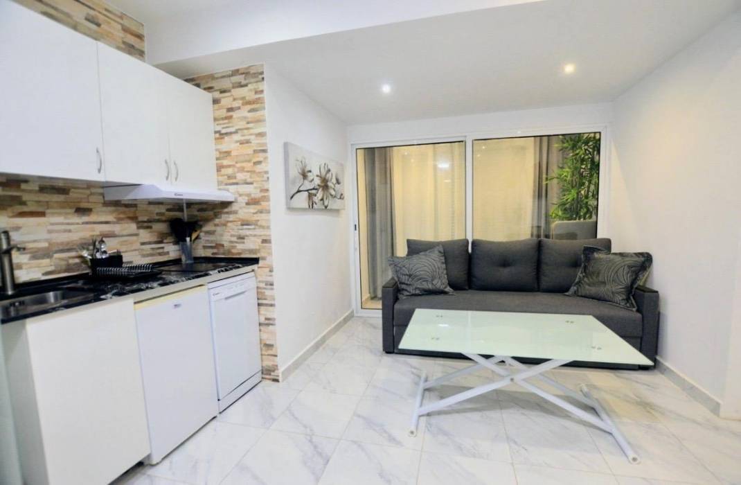 Revente - Villa - Orihuela Costa
