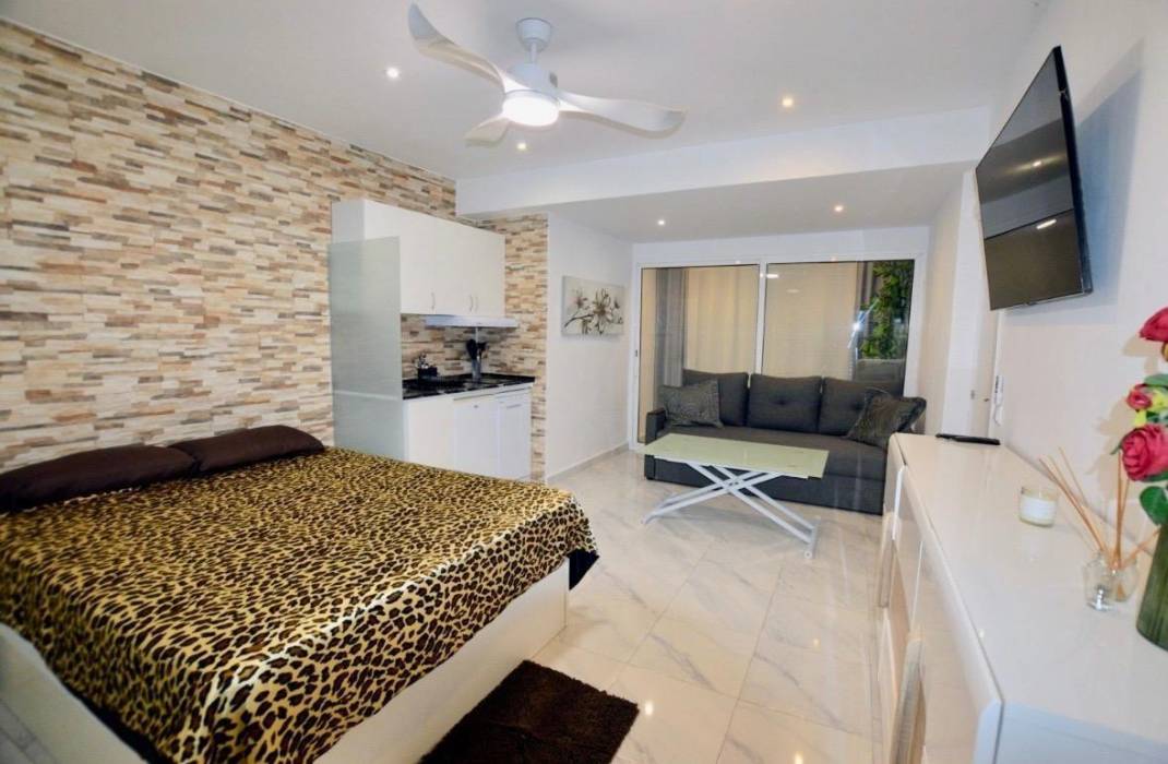 Revente - Villa - Orihuela Costa