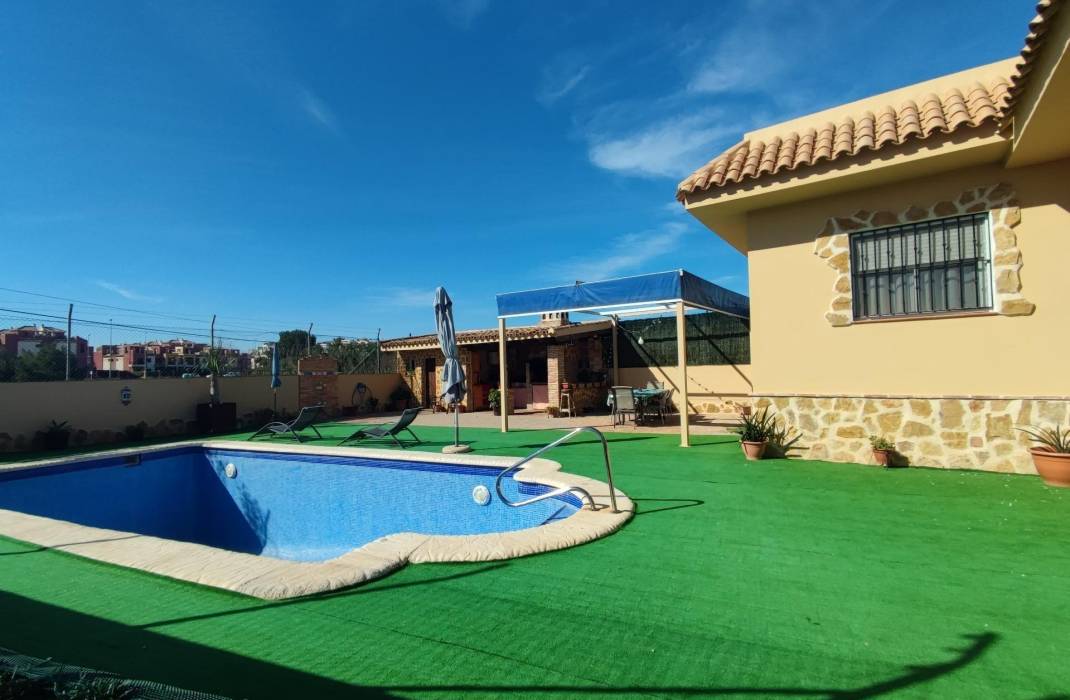 Revente - Villa - Orihuela Costa