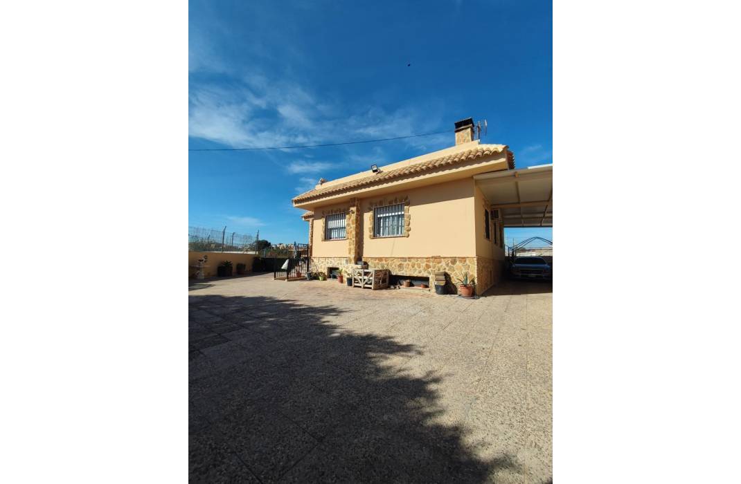 Revente - Villa - Orihuela Costa
