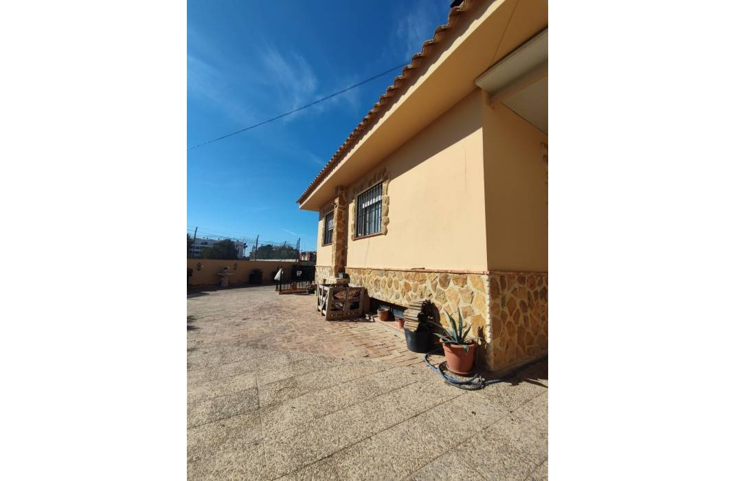 Revente - Villa - Orihuela Costa