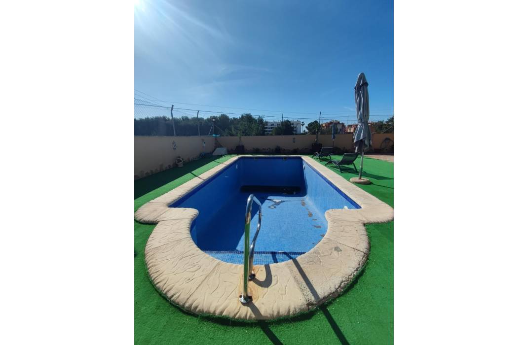 Revente - Villa - Orihuela Costa