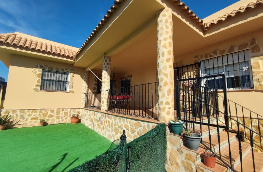 Revente - Villa - Orihuela Costa