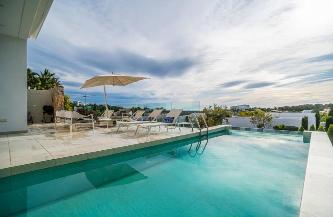 Revente - Villa - Orihuela - Las Colinas Golf