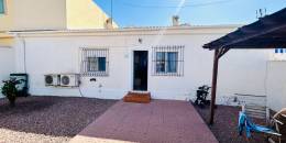 Revente - Villa - Torrevieja - La Siesta - El Salado -  Torreta