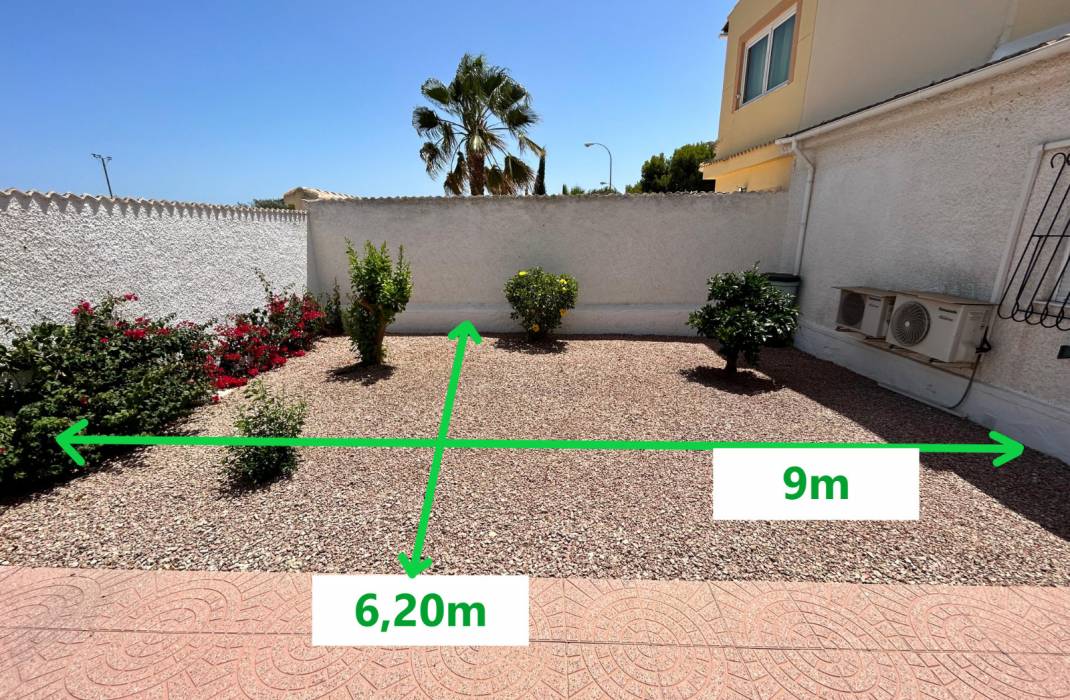 Revente - Villa - Torrevieja - La Siesta - El Salado -  Torreta