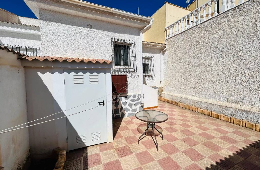 Revente - Villa - Torrevieja - La Siesta - El Salado -  Torreta