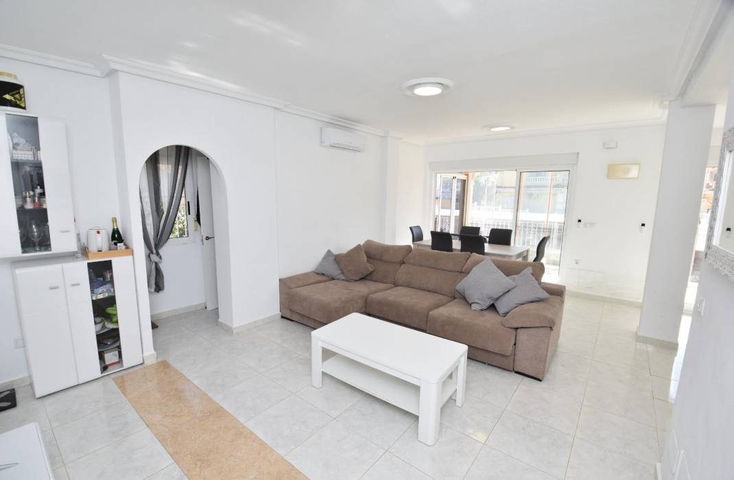 Revente - Villa - Torrevieja - Los altos