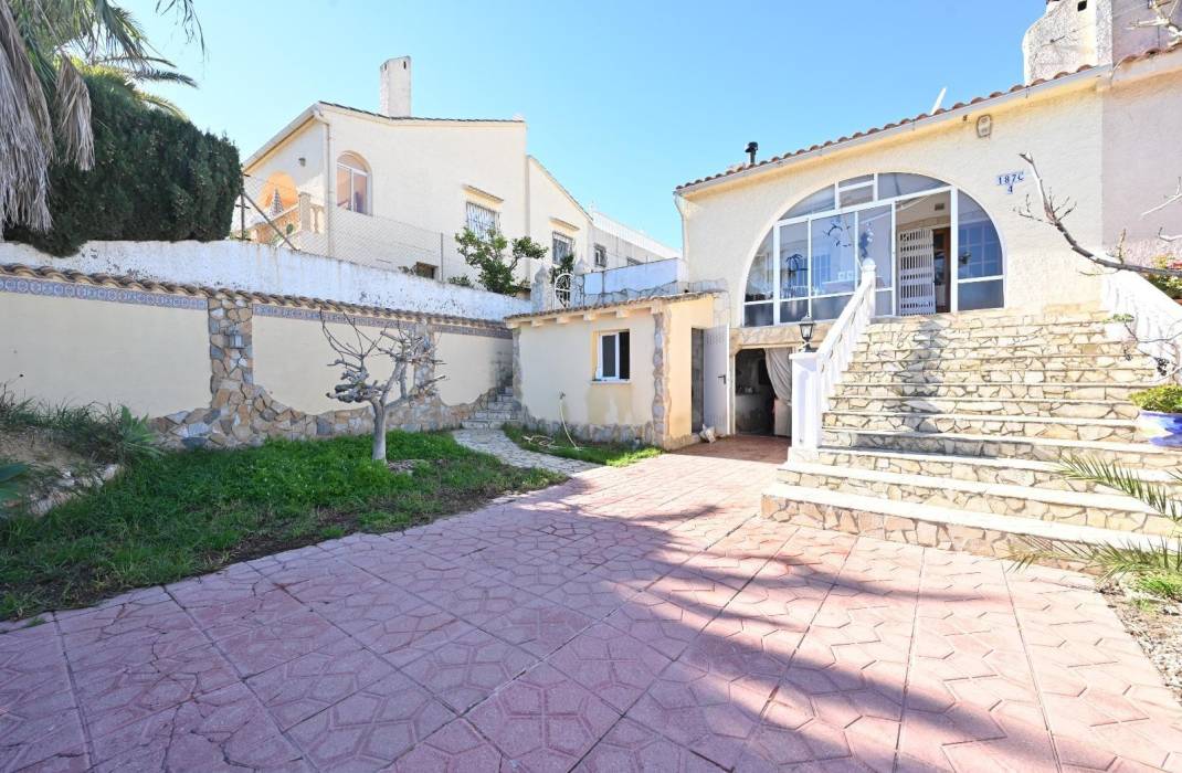 Revente - Villa - Torrevieja - Los altos