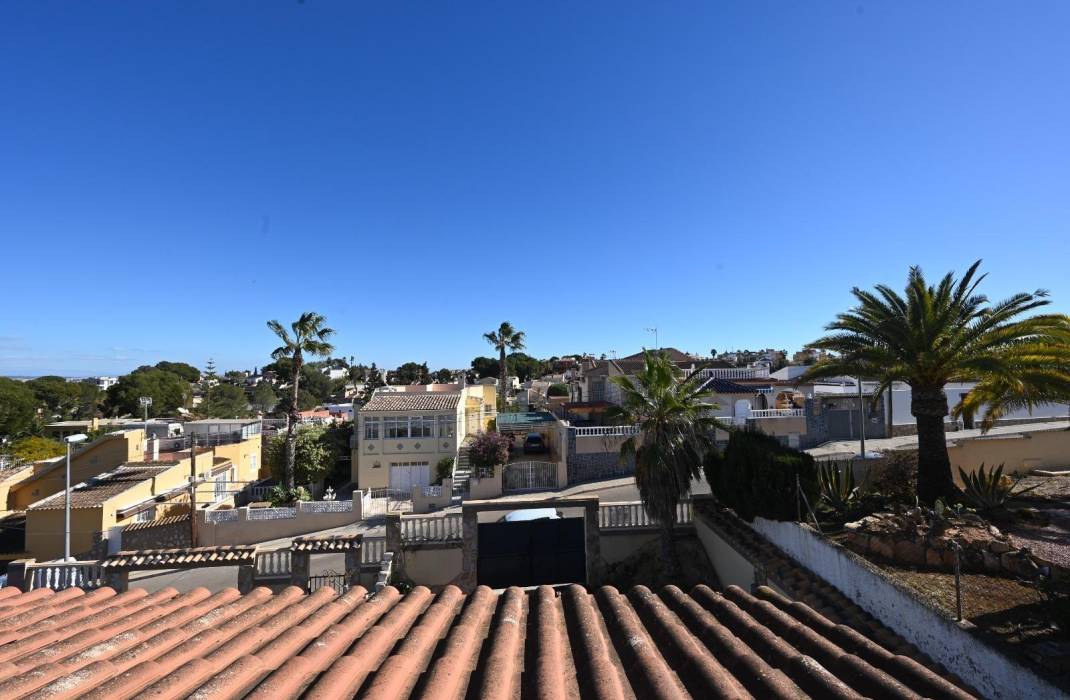 Revente - Villa - Torrevieja - Los altos