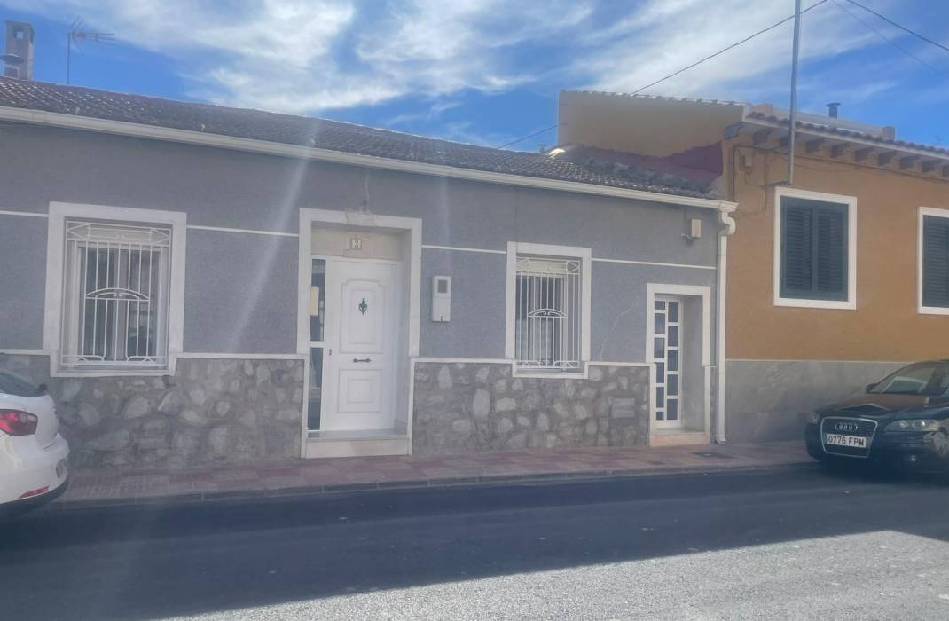 Revente - Village house - Orihuela