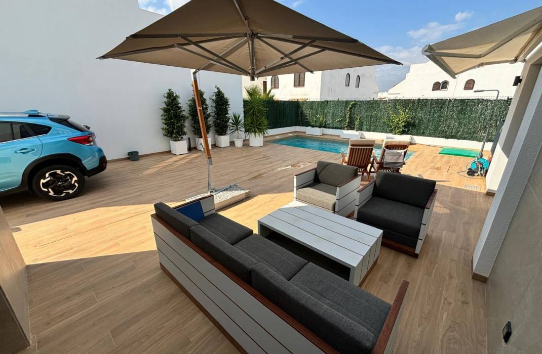 Revente - Vrijstaand Huis / Villa - Ciudad Quesada
