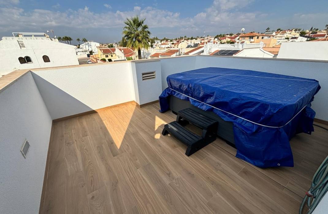 Revente - Vrijstaand Huis / Villa - Ciudad Quesada