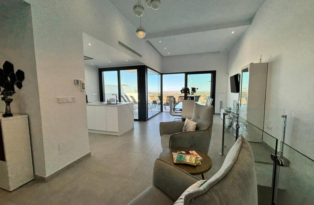 Revente - Vrijstaand Huis / Villa - Ciudad Quesada