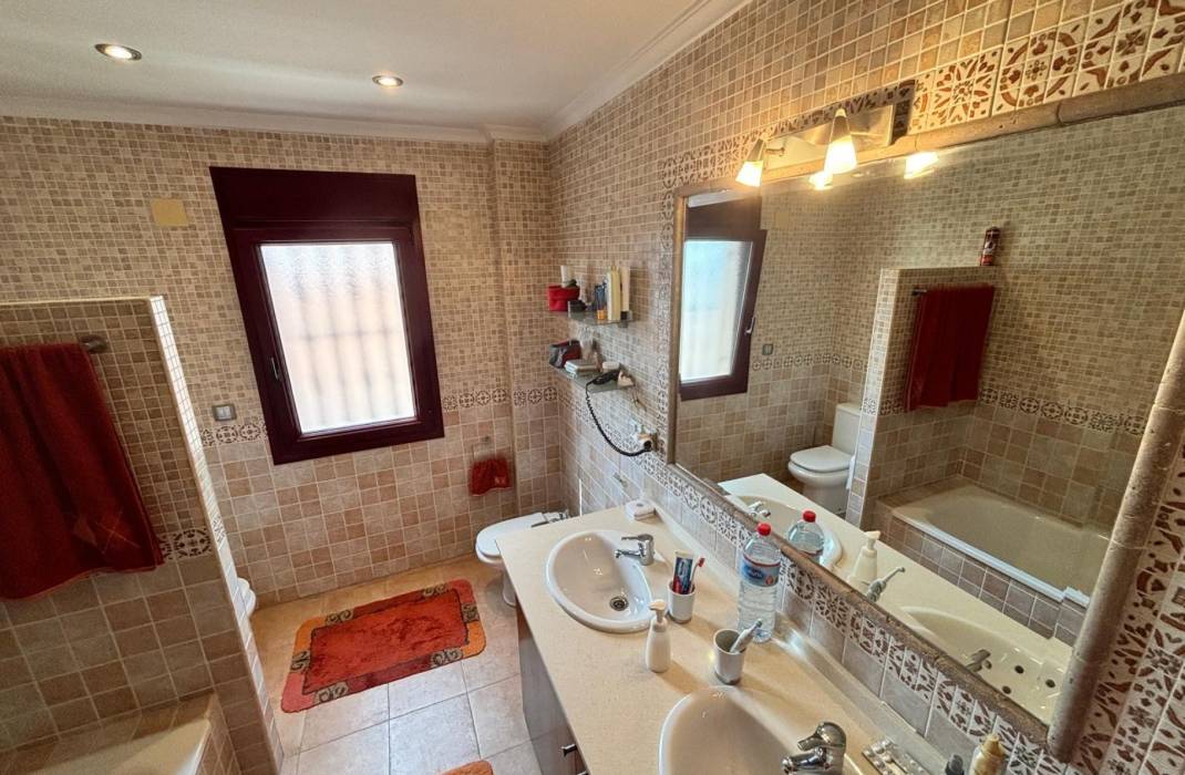 Revente - Vrijstaand Huis / Villa - Torrevieja Centro - Torrevieja