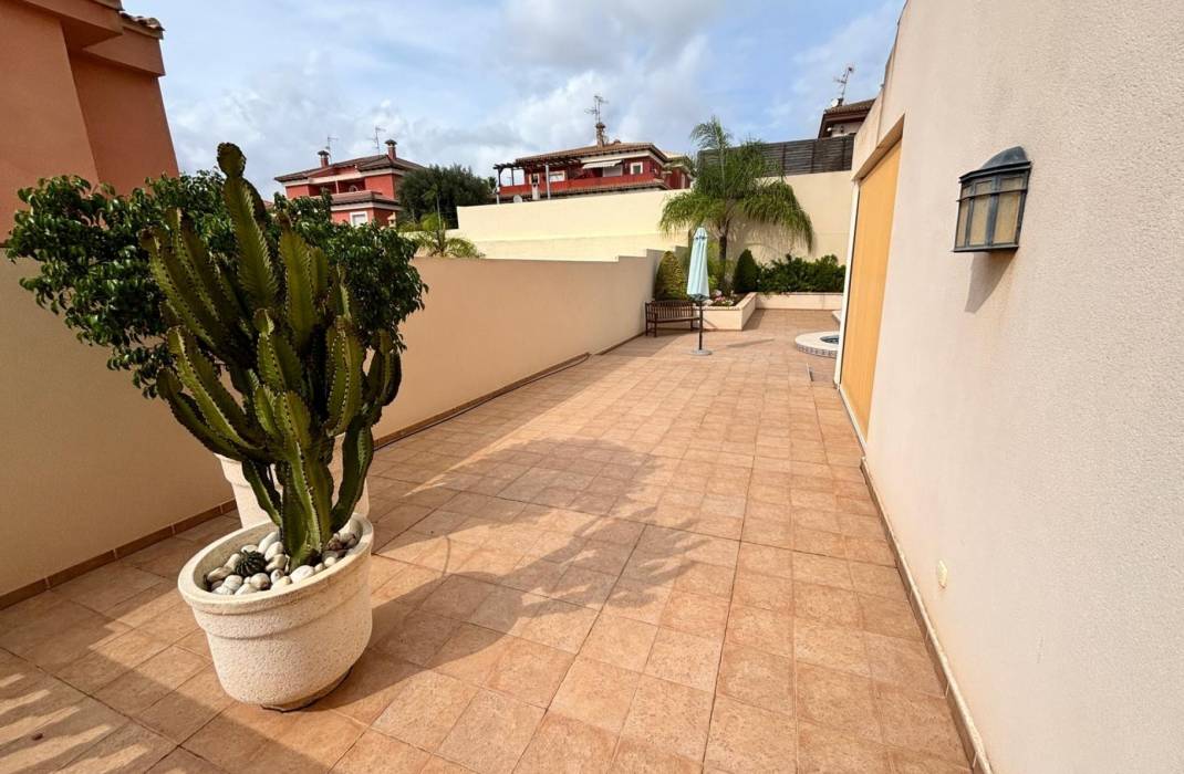 Revente - Vrijstaand Huis / Villa - Torrevieja Centro - Torrevieja