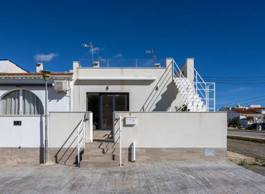 Townhouse - Resale - Torrevieja - Urbanización San Luis