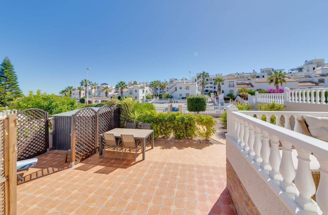 Venta - Bungalow - Orihuela Costa - Montezenia