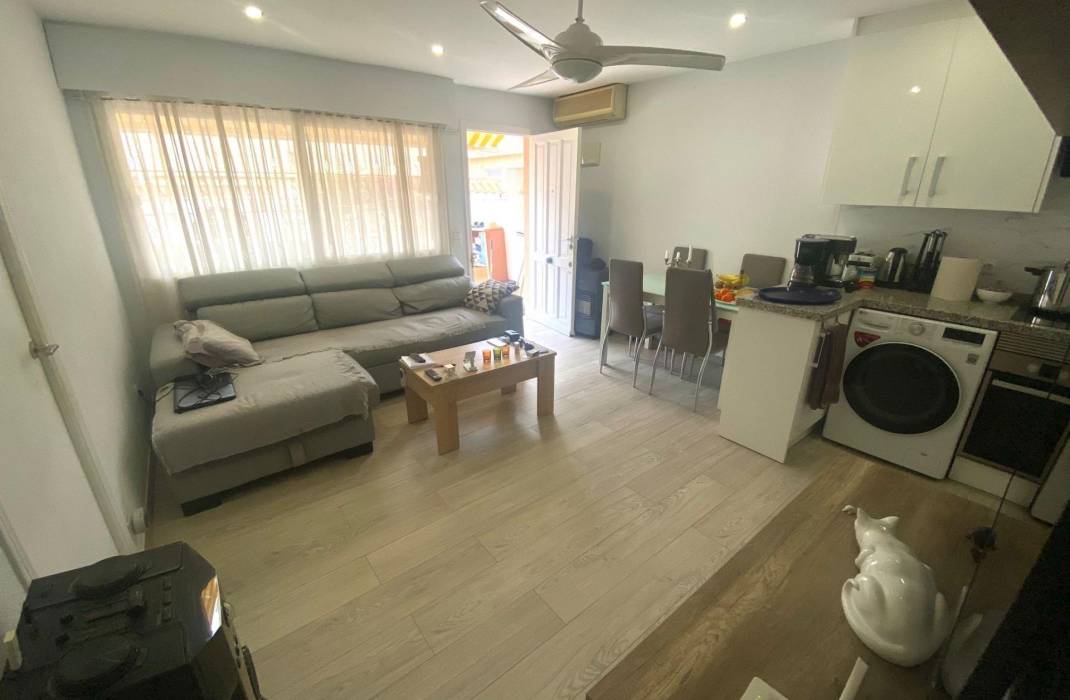 Venta - Bungalow - Torrevieja - Los altos