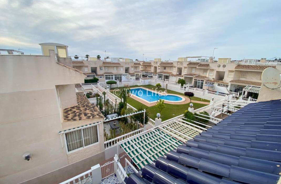 Venta - Bungalow - Torrevieja - Sector 25