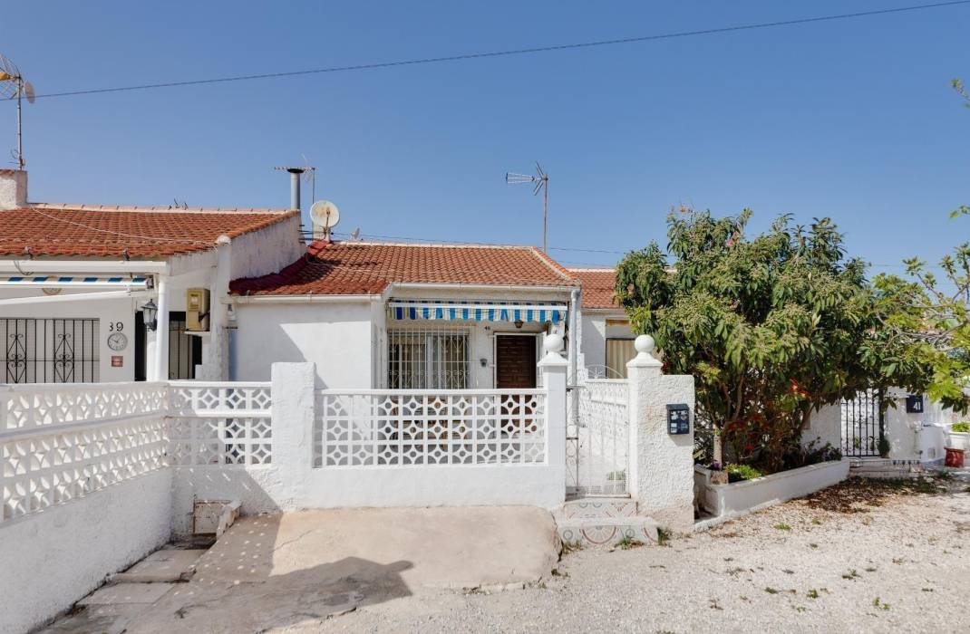 Venta - Bungalow - Torrevieja - Torretas