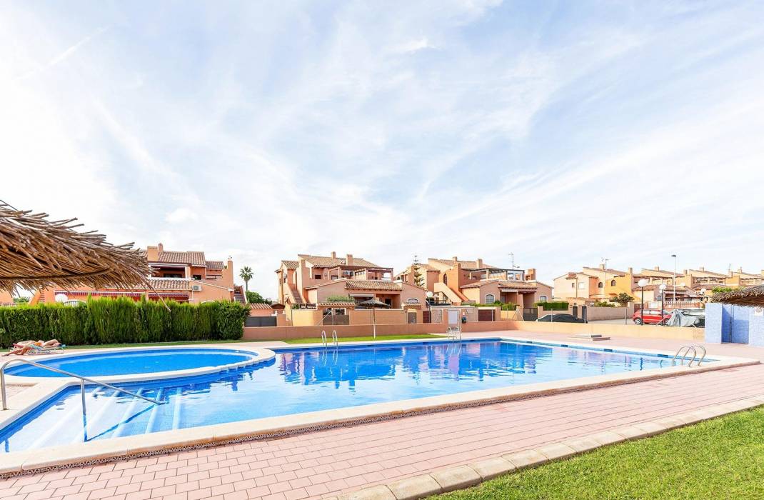 Venta - Bungalow - Torrevieja