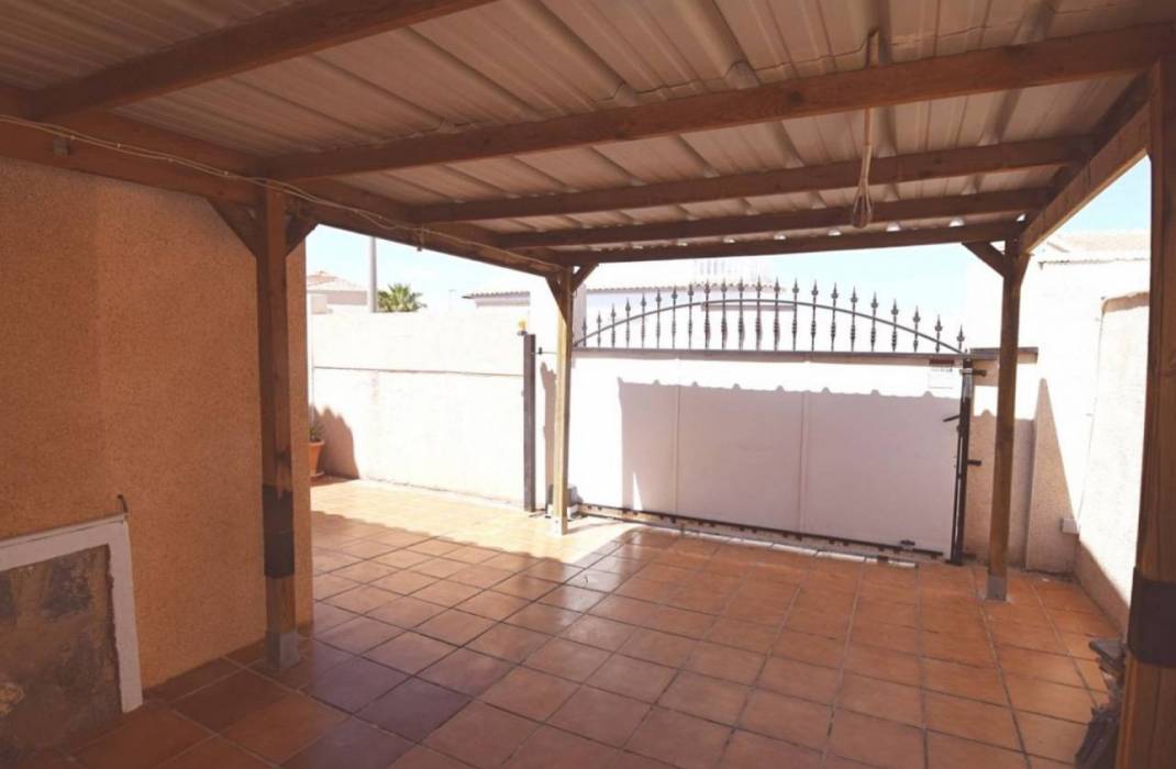 Venta - Casa / Chalet independiente - Benijfar - Atalaya Park