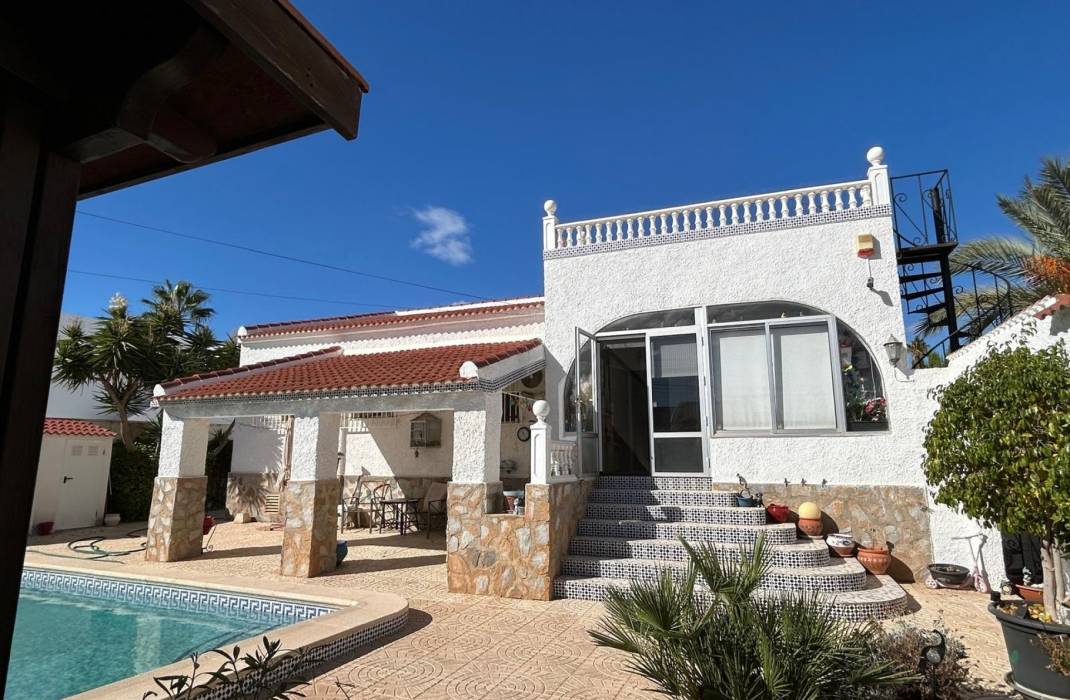 Venta - Casa / Chalet independiente - Ciudad Quesada