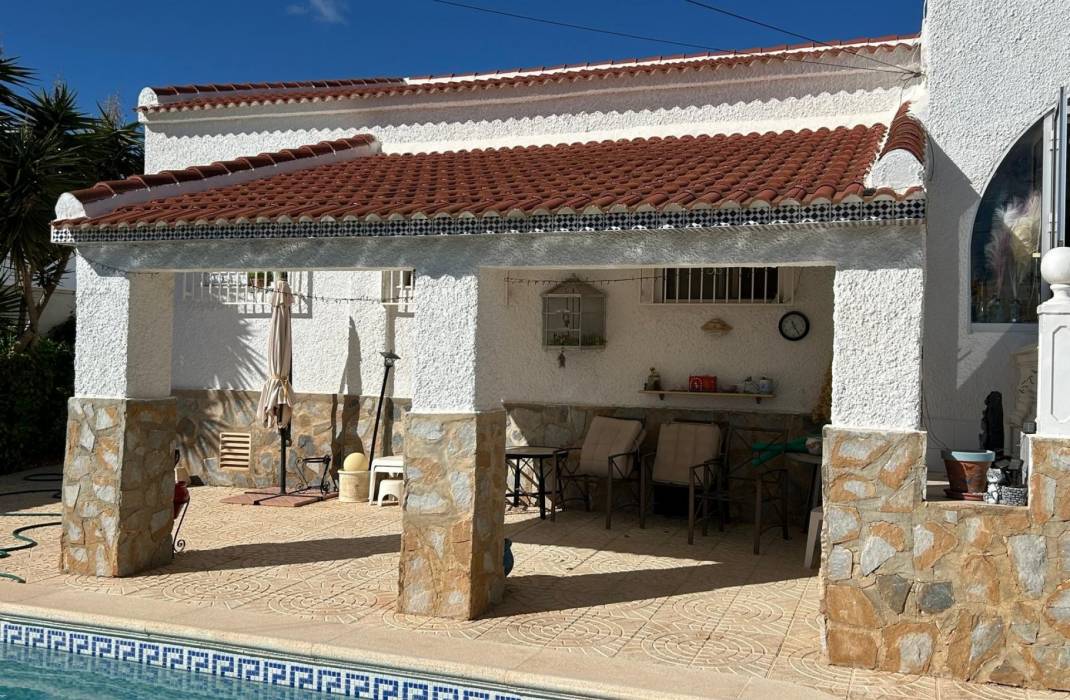 Venta - Casa / Chalet independiente - Ciudad Quesada