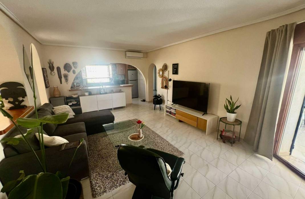 Venta - Casa / Chalet independiente - Ciudad Quesada