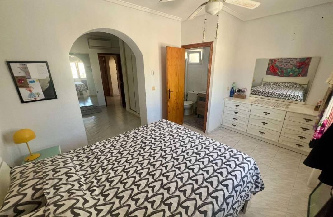 Venta - Casa / Chalet independiente - Ciudad Quesada