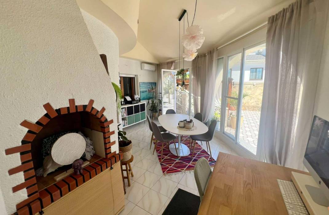 Venta - Casa / Chalet independiente - Ciudad Quesada